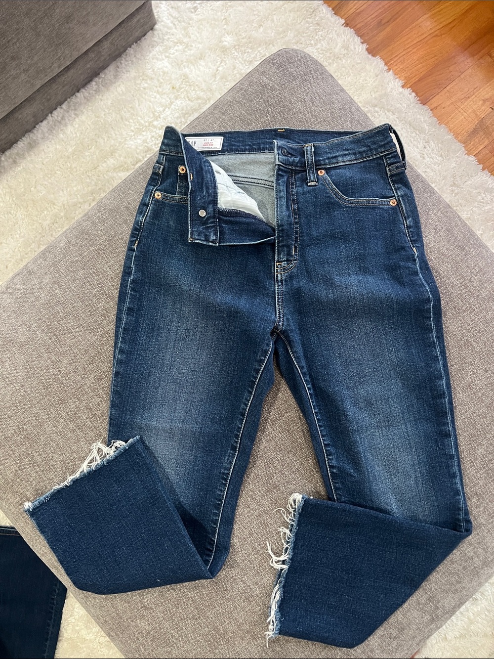 Women's Gap Dark Blue Raw Hem Straight Jeans